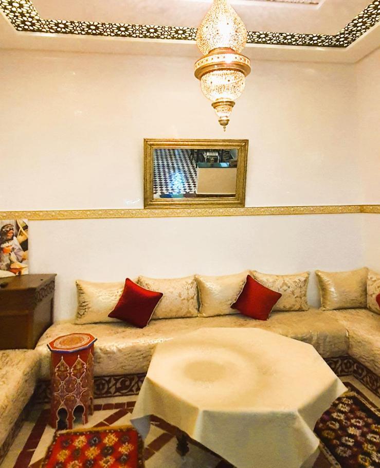 Quarya Assiyahia - Riad Camilia- Maison Entiere Avec Piscine Marakéš Exteriér fotografie
