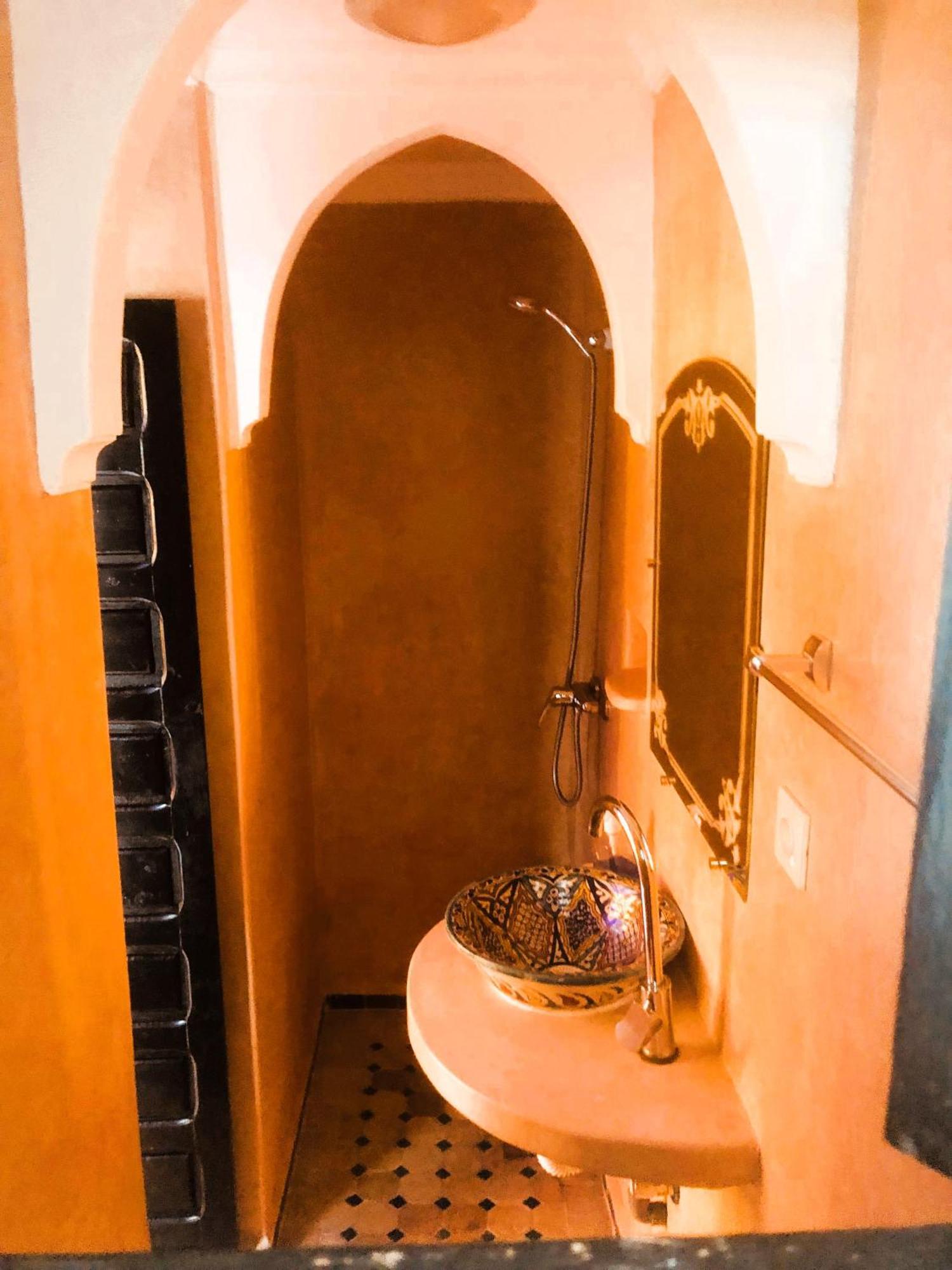 Quarya Assiyahia - Riad Camilia- Maison Entiere Avec Piscine Marakéš Exteriér fotografie