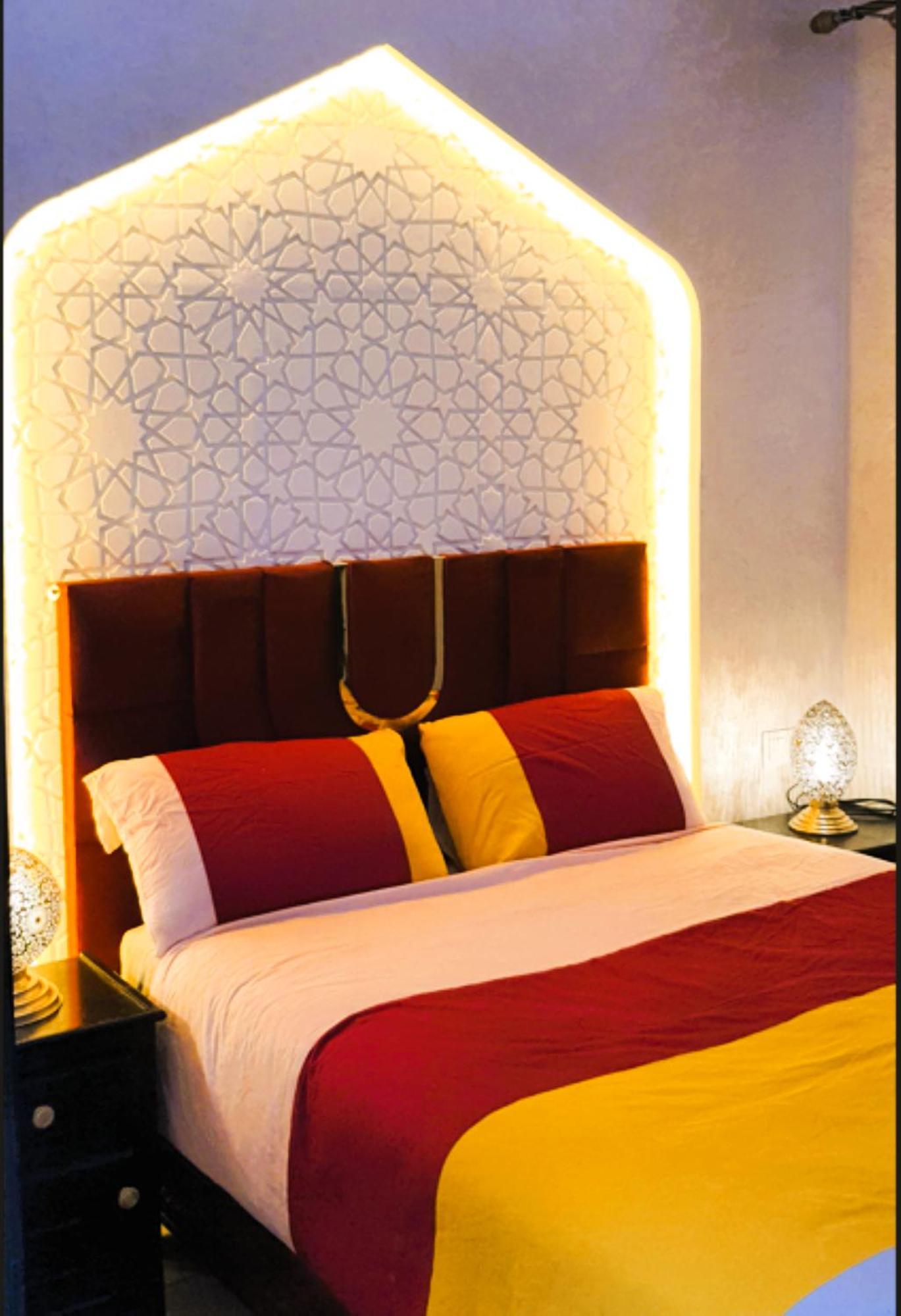 Quarya Assiyahia - Riad Camilia- Maison Entiere Avec Piscine Marakéš Exteriér fotografie